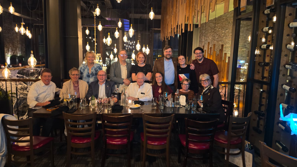 Mensun Bound tours Texas